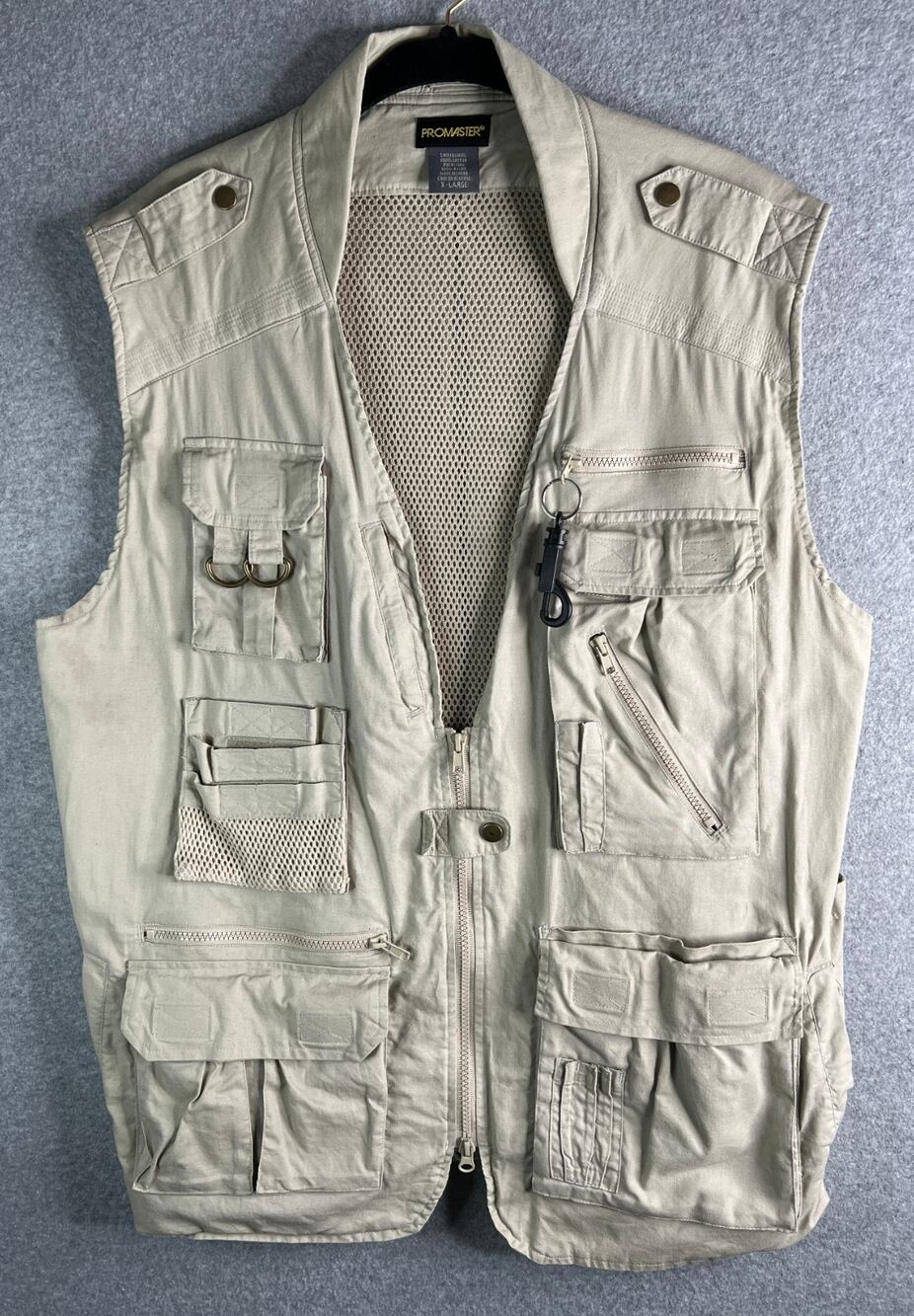 Promaster Utility Fishing Vest Mens XL Beige Multi Pocket Mesh Outdoor Zip